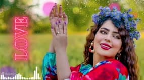 تماشای ویدیوی: آهنگ بندری شاد برای عروسی: بیا برقصیم و شاد باشیم!